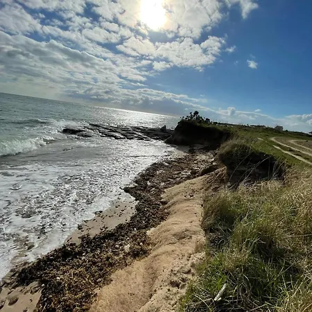 L'anse De Landemer * Montfarville